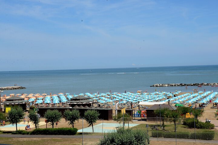 Beach 59 of 61