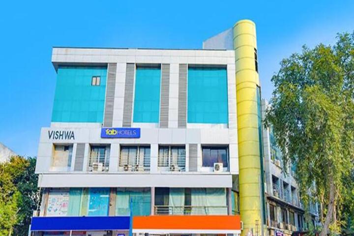FabHotel Kalash Residency