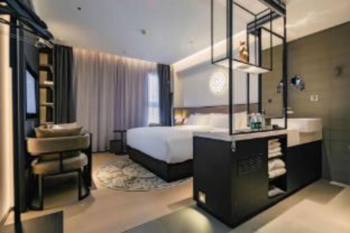 Room 21 of 23