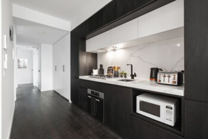 Room 14 of 22