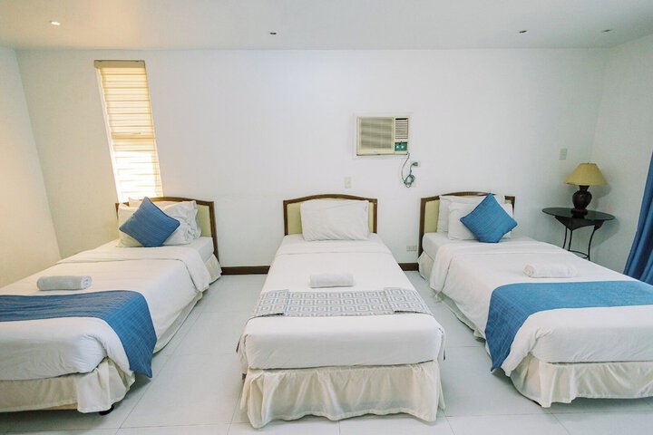 Room 14 of 29