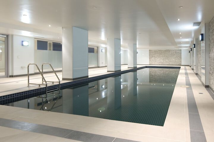 Hotel Pool
