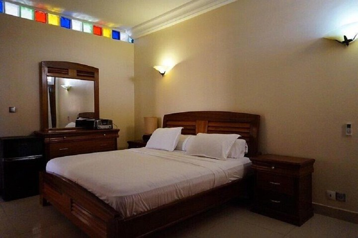 Room 3 of 14