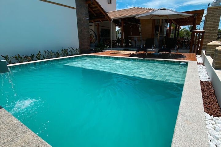 Pool 48 of 64