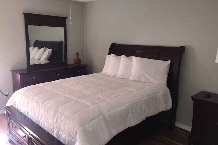 Room 5 of 19