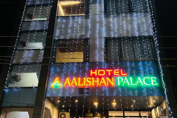 Hotel Aalishan Palace