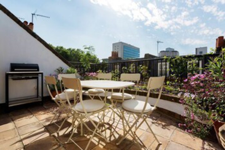 Terrace/Patio 3 of 26