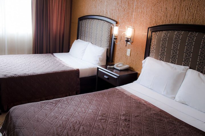 Room 17 of 73