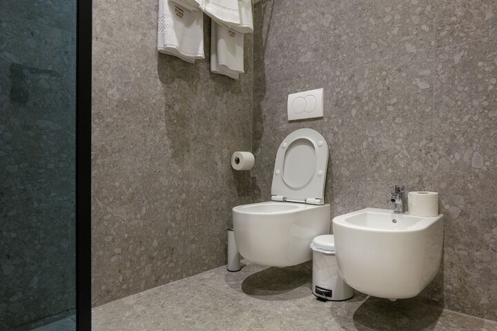 Room 60 of 73