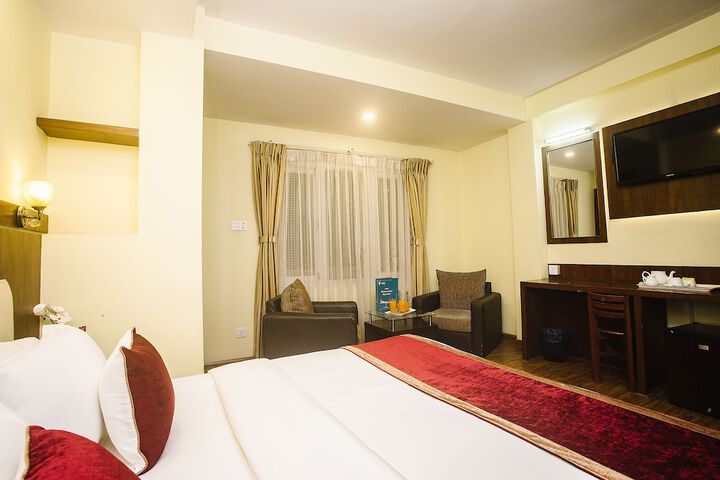 Room 5 of 44
