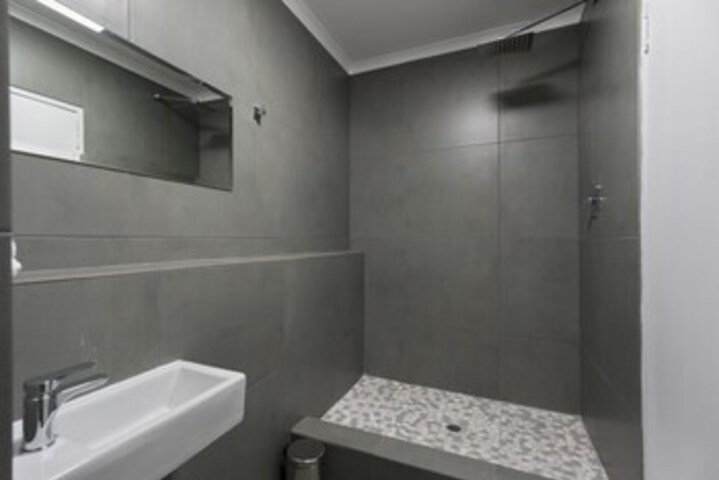 Room 2 of 19