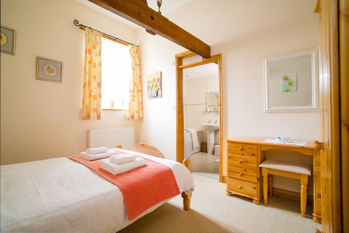 Room 7 of 24