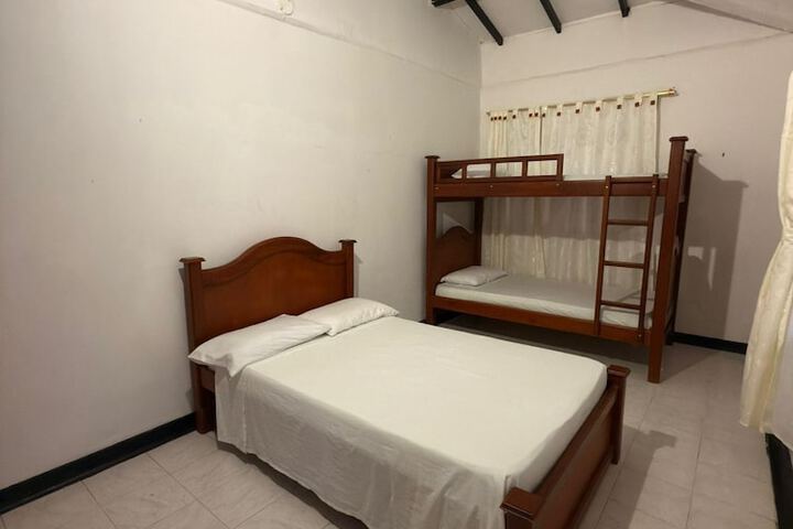 Room 3 of 14