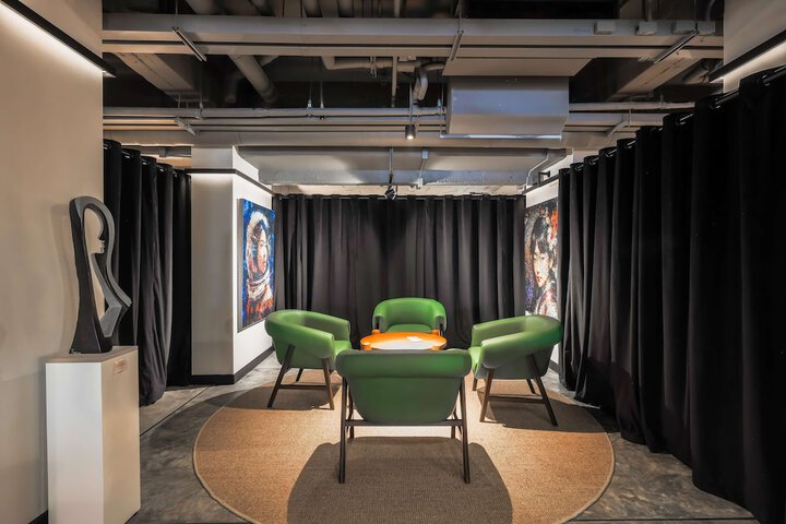 Business Center 128 of 141