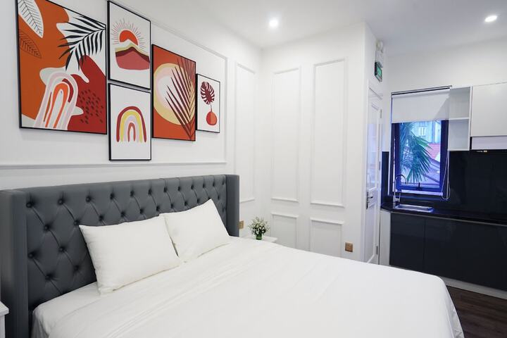 Room 5 of 45