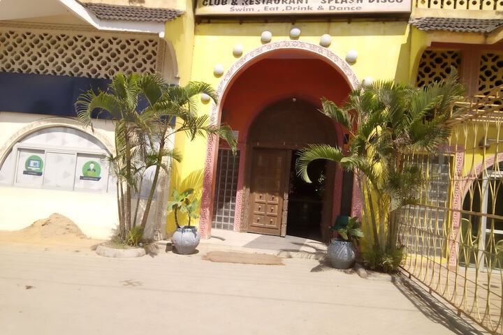 Hotel 2 of 35