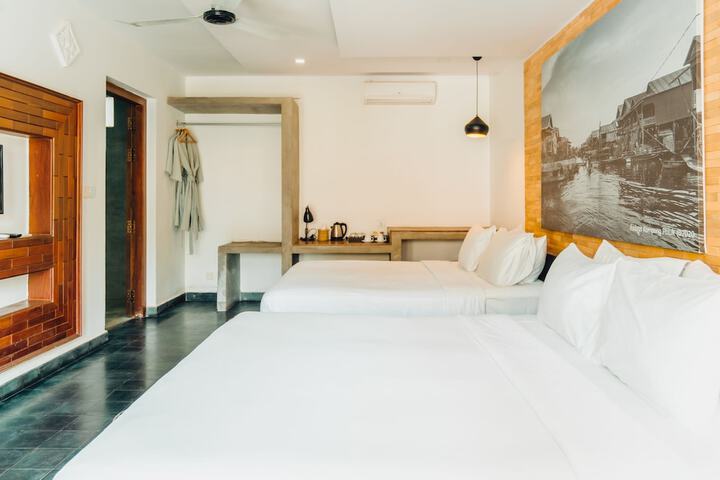 Room 5 of 73