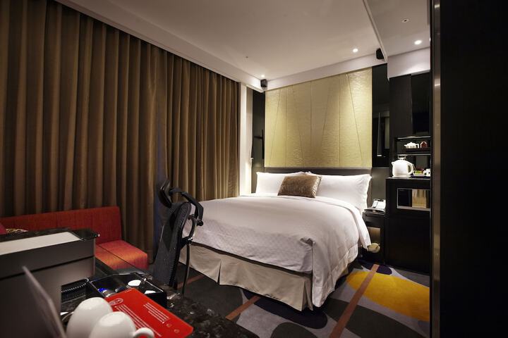 Room 13 of 58