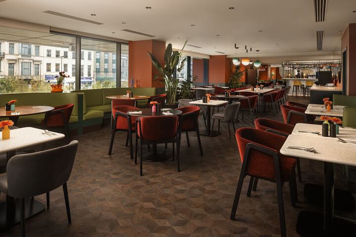 Dining 68 of 109