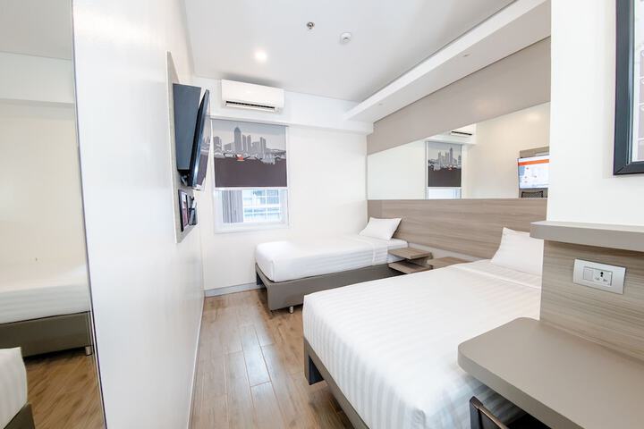 Room 19 of 39