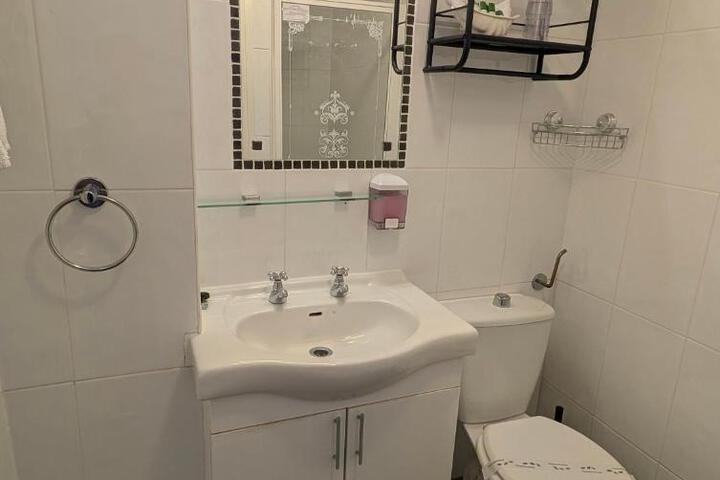 Photo 28