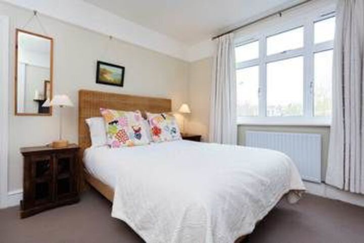 Room 15 of 29