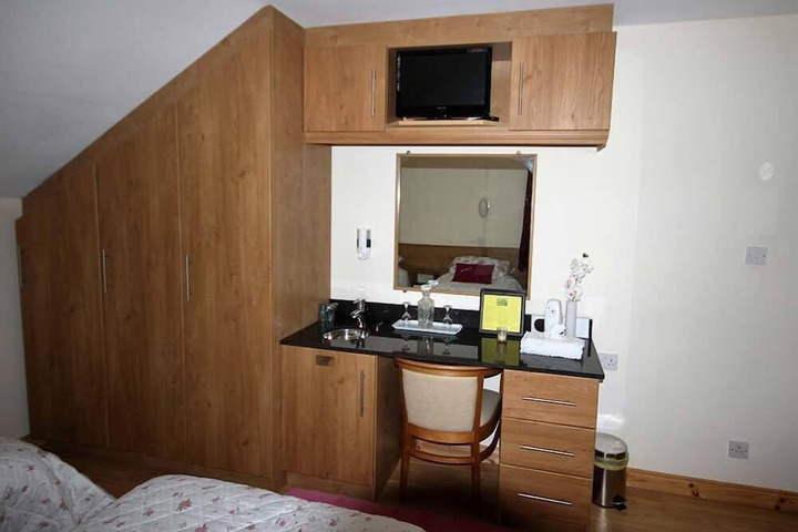 Room 12 of 45