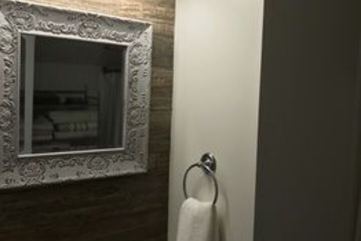 Room 5 of 49