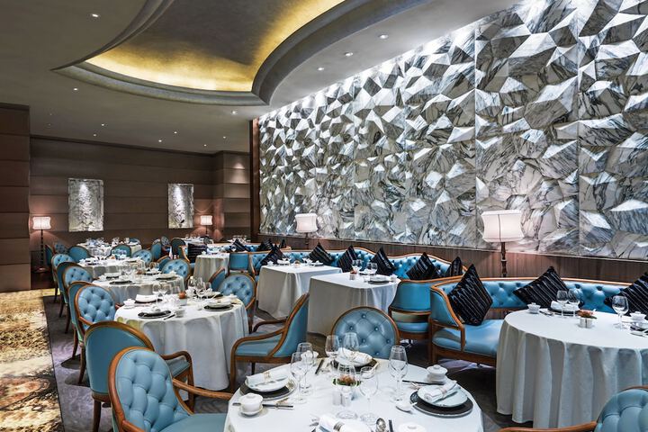 Dining 92 of 126