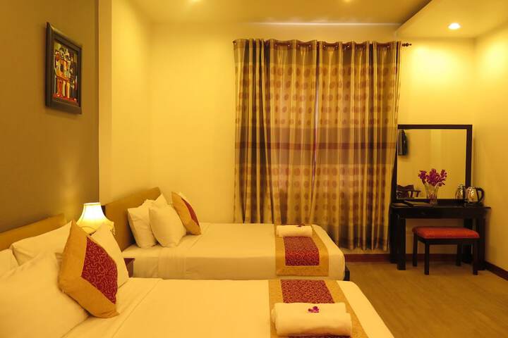 Room 12 of 39