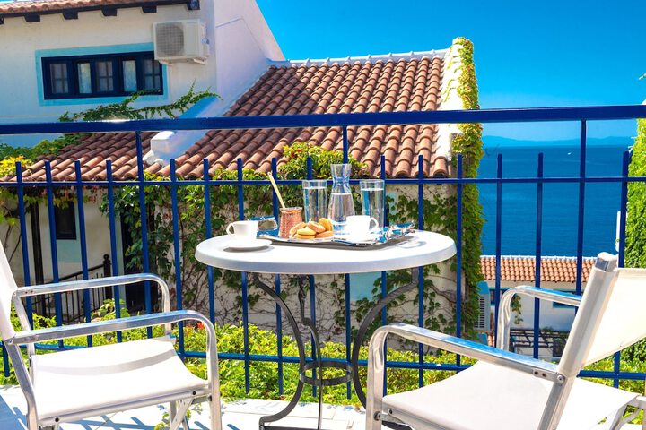 Terrace/Patio 142 of 143