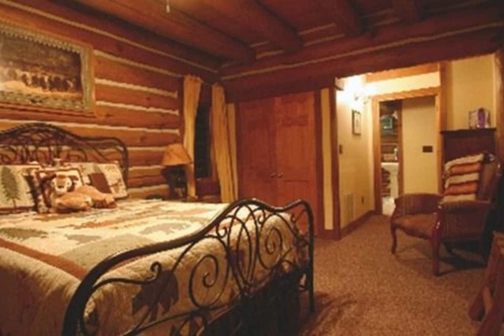 Room 15 of 72