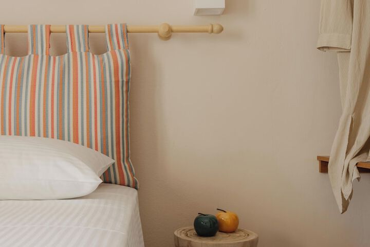 Room 6 of 20