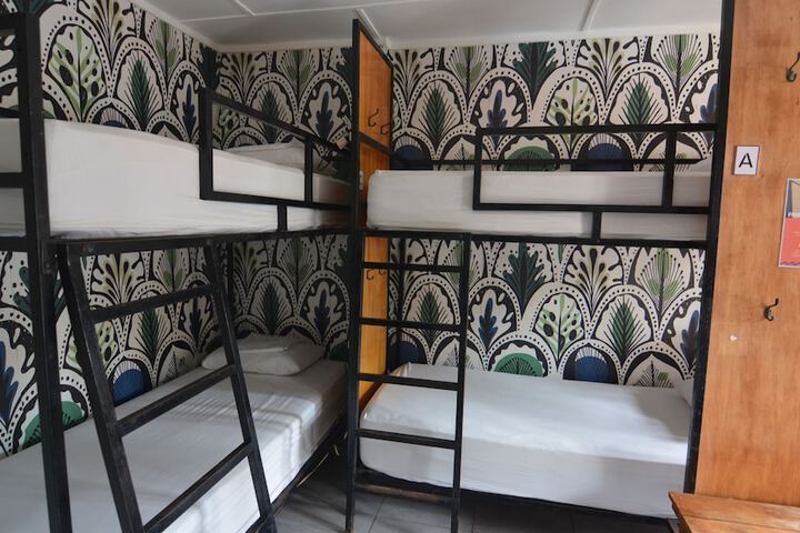 Room 22 of 53