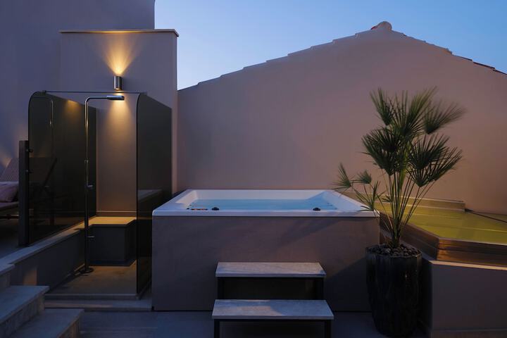 Pool 29 of 43