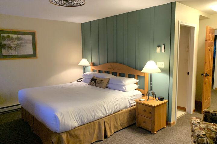 Room 17 of 70