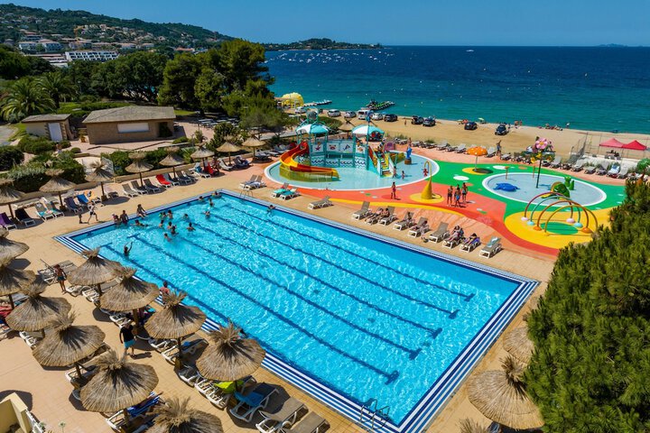 Pool Hotel