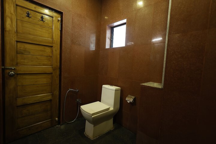 Room 59 of 100