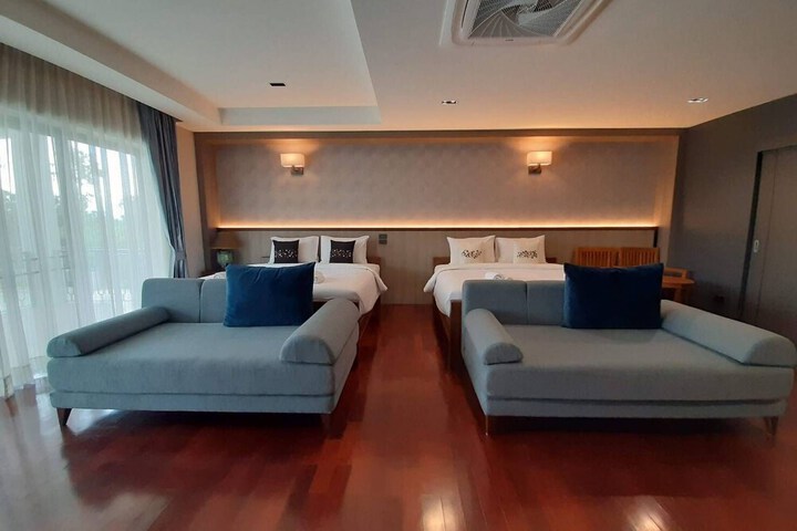 Room 57 of 172