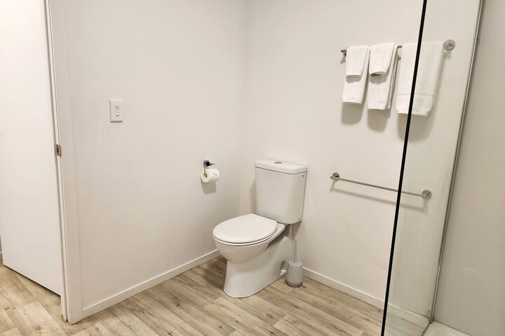 Room 117 of 123
