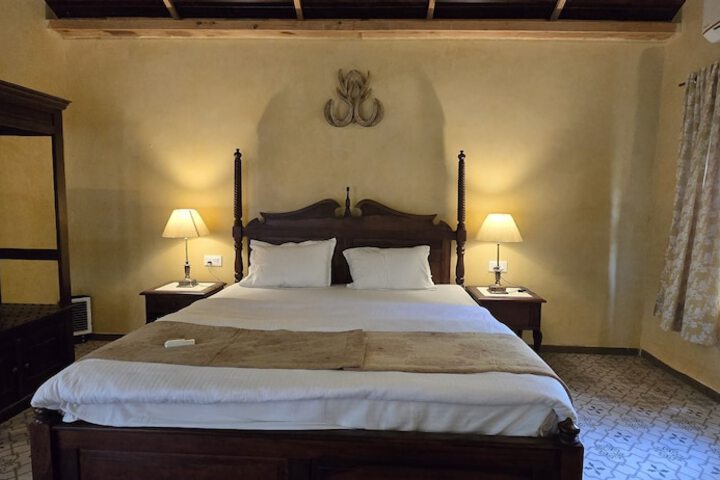 Room 29 of 70