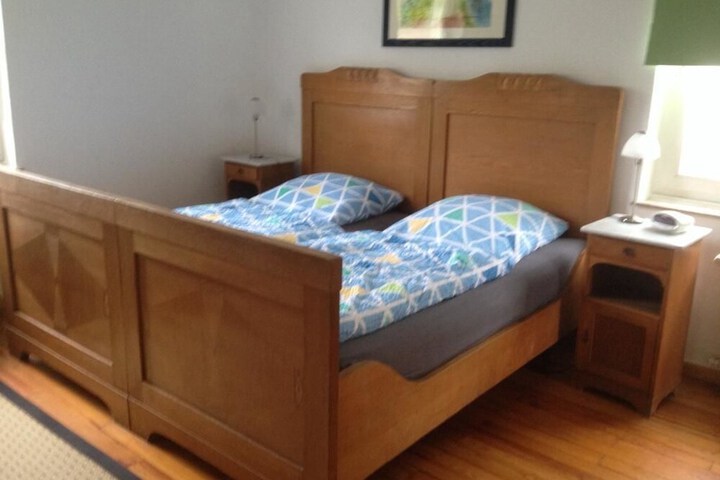 Room 5 of 34