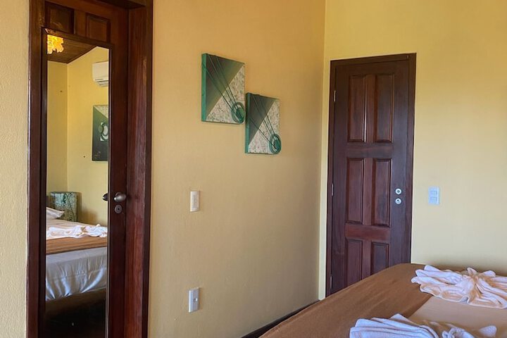 Room 46 of 124
