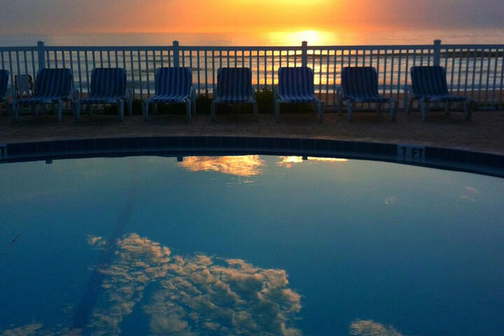 Image of CORAL SANDS OCEANFRONT RESORT
