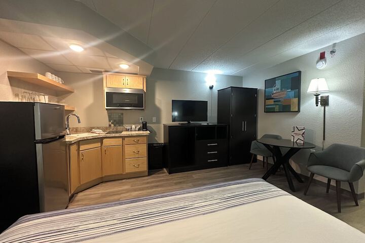 Room 40 of 70