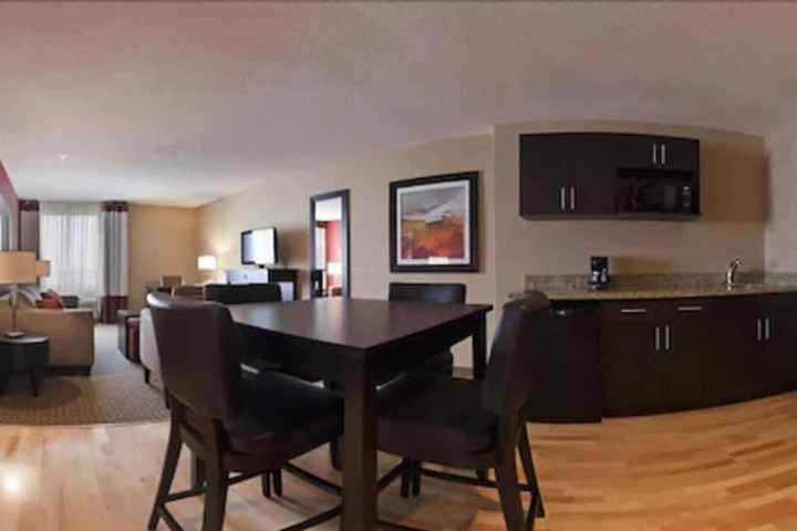 In-room dining