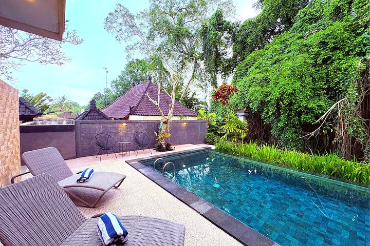 Pool 54 of 96