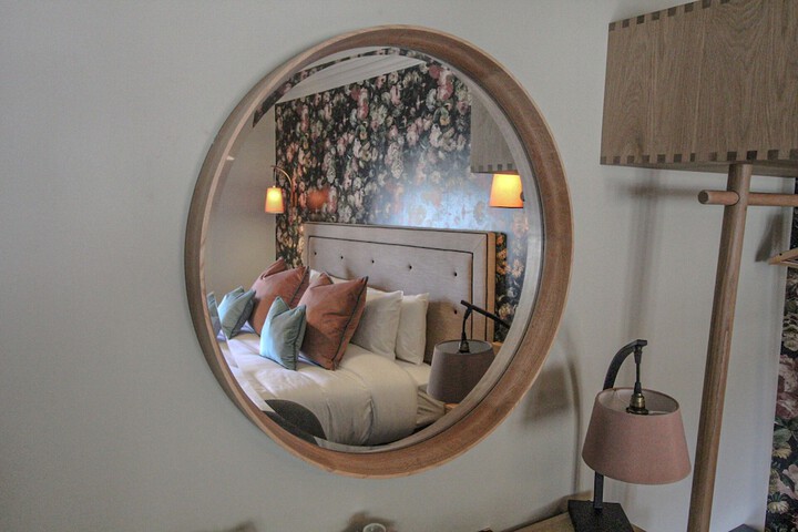 Room 29 of 136