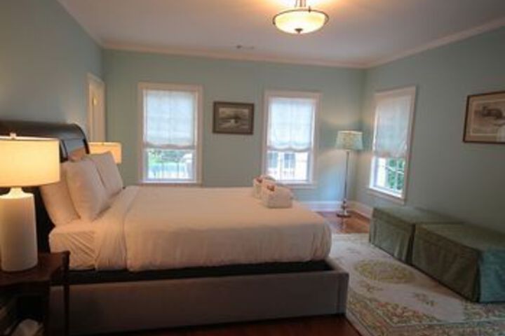 Room 40 of 70