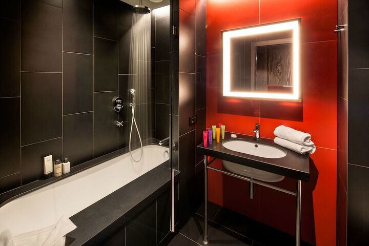 Bath Photo